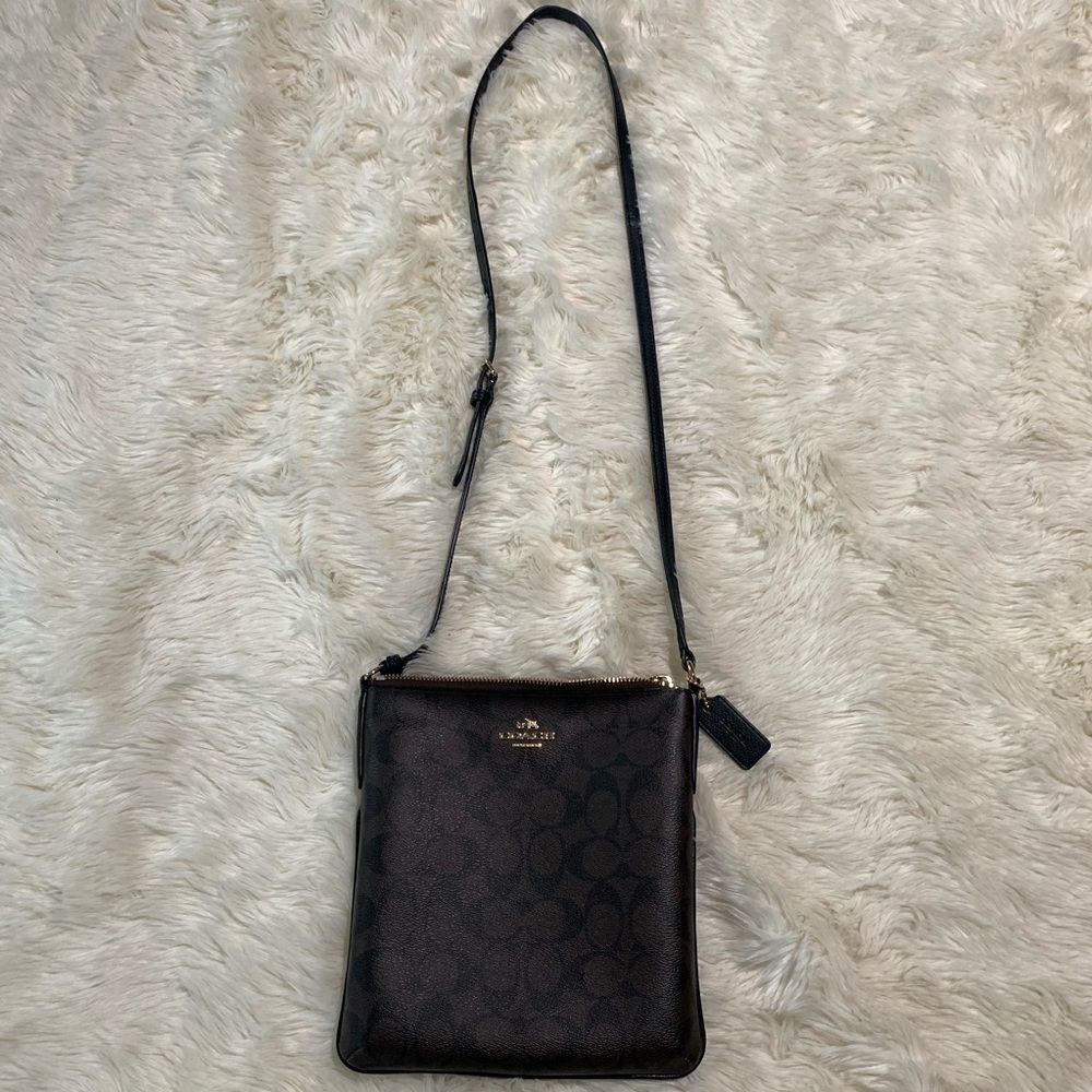 Coach crossbody perfect condition